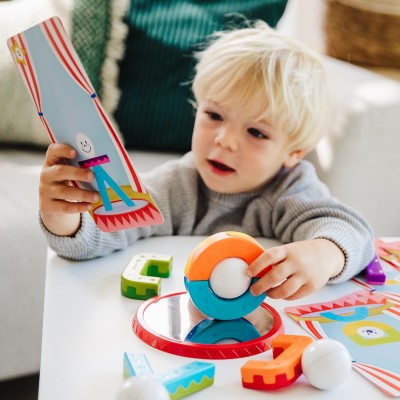 What to look for when buying Holiday gifts for toddlers?